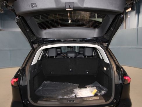 New 2026 Lincoln Nautilus Premier image 42