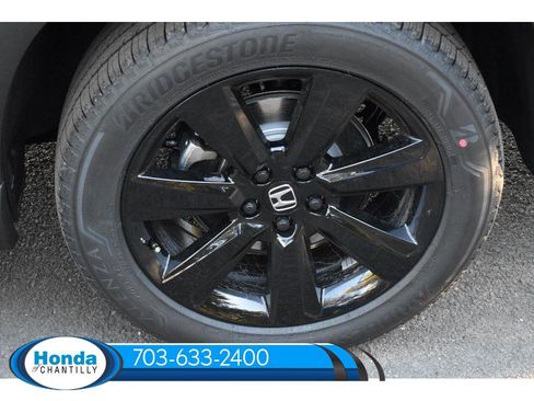 New 2025 Honda Pilot Black Edition image 36