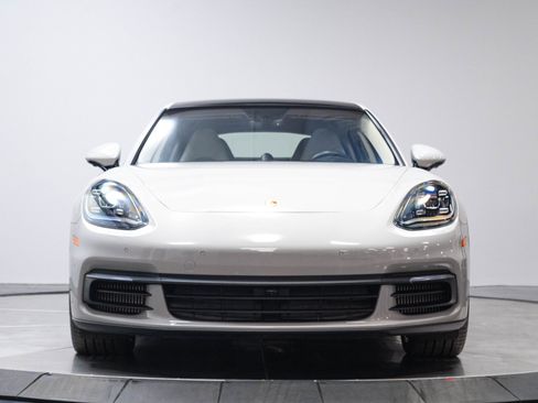 Used 2019 Porsche Panamera 4 AWD/4WD image 65