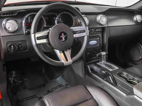 Used 2008 Ford Mustang GT image 3