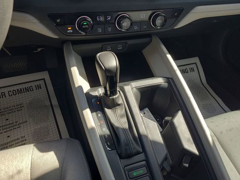 Certified 2025 Honda Accord SE image 31