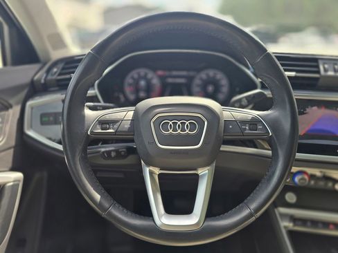 Used 2020 Audi Q3 2.0T Premium Plus w/ Premium Plus Package AWD/4WD image 14
