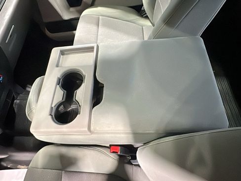 Used 2022 Ford F350 XL w/ Power Equipment Group AWD/4WD image 12