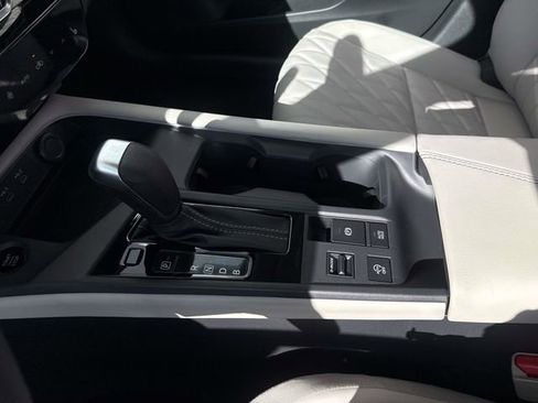 Used 2026 Nissan Sentra SL w/ Floor Mat Package image 32