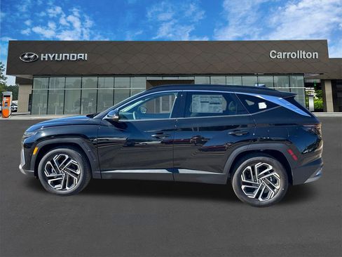 New 2025 Hyundai Tucson Limited image 8