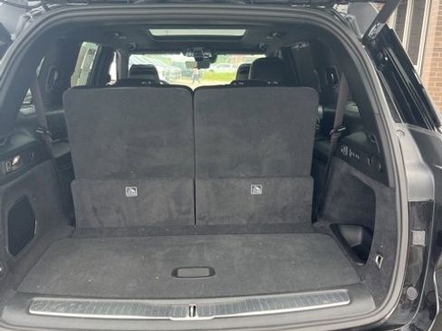 Used 2024 Jeep Grand Cherokee L Overland w/ Luxury Tech Group IV image 25