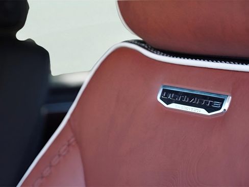 New 2026 GMC Sierra 2500 Denali Ultimate w/ Max Trailering Package image 14