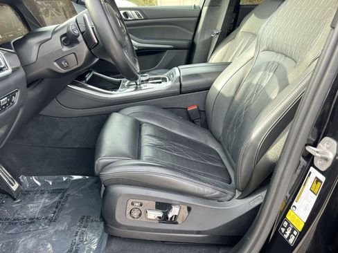 Used 2023 BMW X5 M50i w/ Executive Package image 10