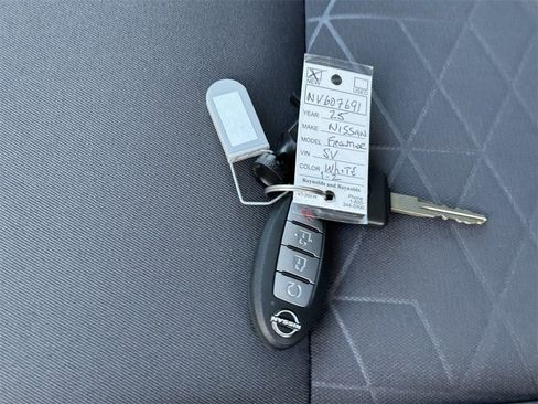 New 2025 Nissan Frontier SV w/ SV Convenience Package image 31