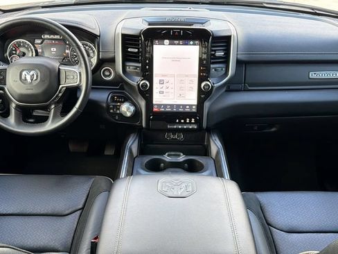 Used 2024 RAM 1500 Laramie AWD/4WD image 27