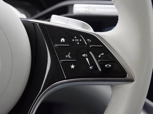 Certified 2023 Mercedes-Benz EQS 580 4MATIC Sedan image 25