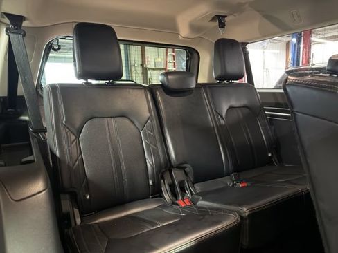 Used 2020 Ford Expedition Max Platinum AWD/4WD image 25