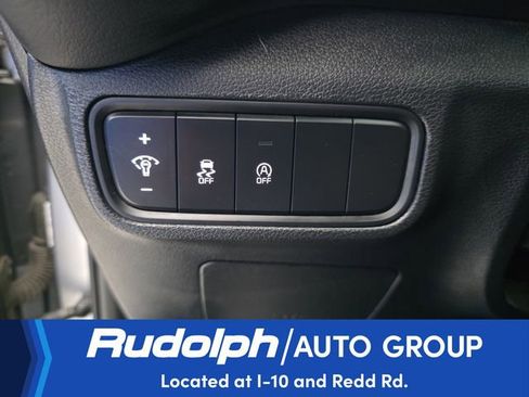 Used 2025 Kia Soul LX w/ LX Technology Package image 12