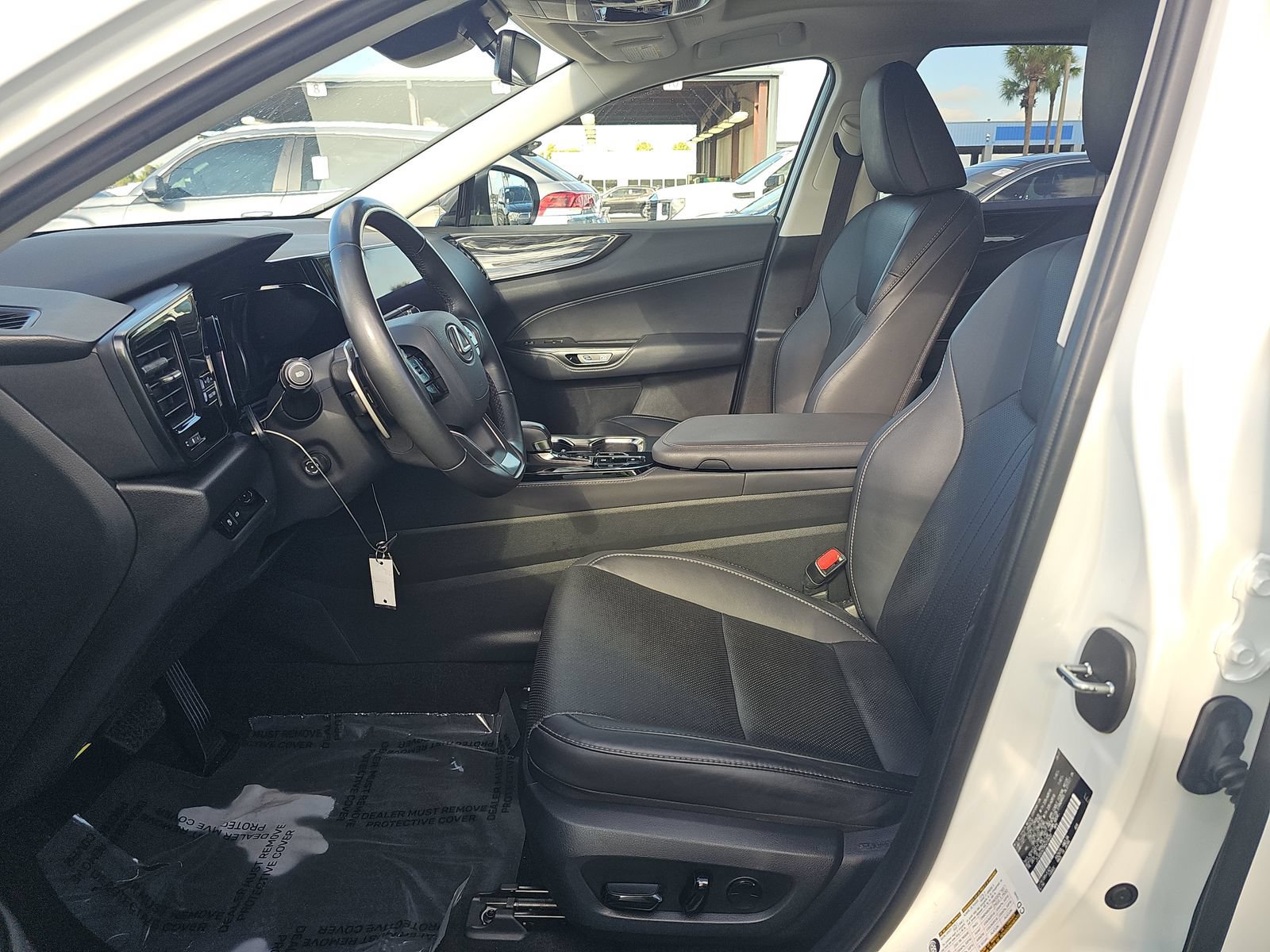 Used 2024 Lexus NX 250 FWD image 6