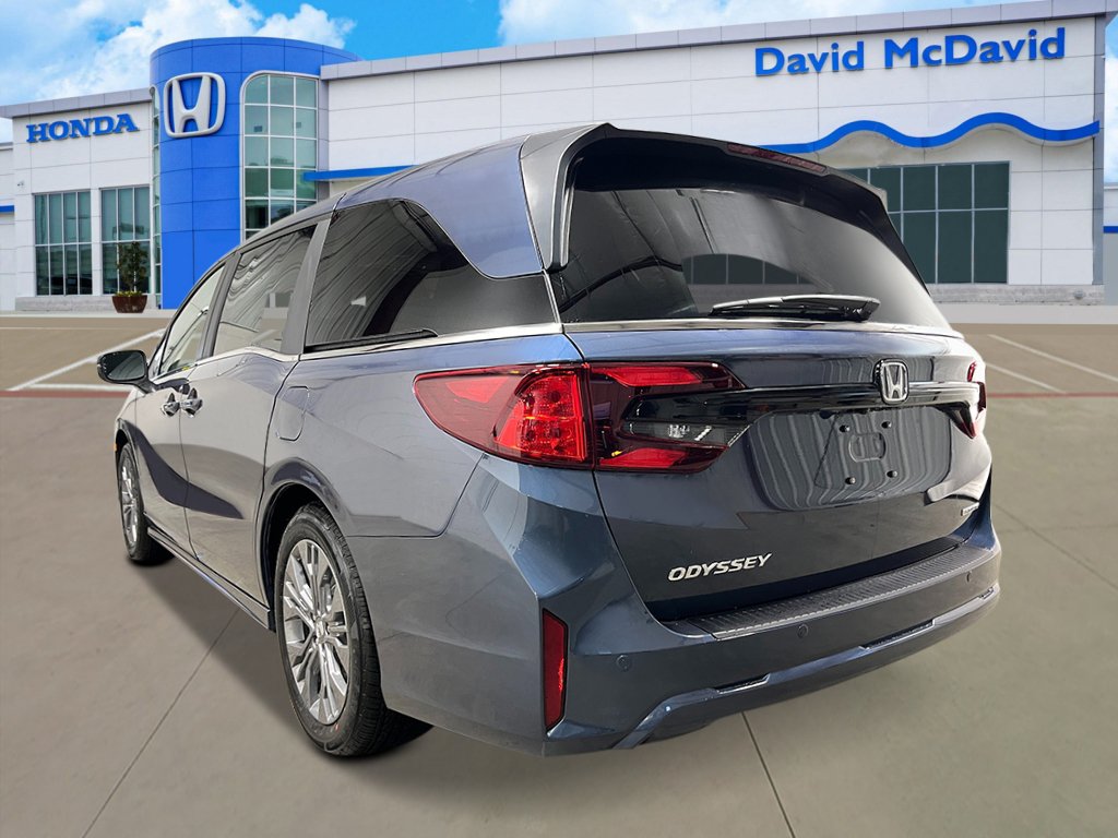New 2027 Honda Odyssey Touring image 4