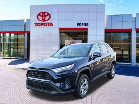 Certified 2025 Toyota RAV4 XLE FWD image 10