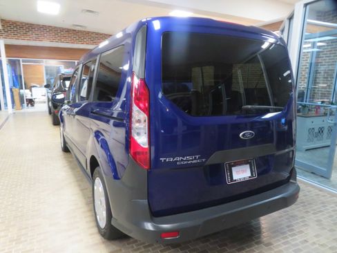 Used 2016 Ford Transit Connect XL image 6