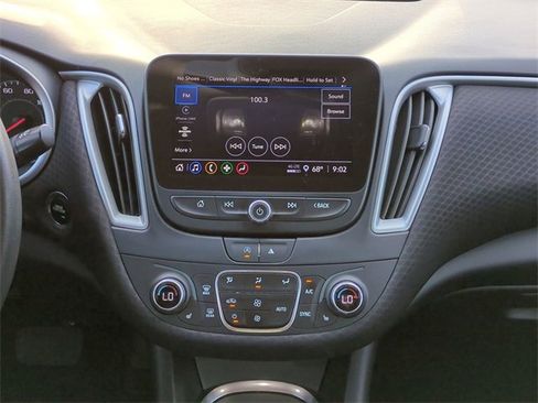 Used 2023 Chevrolet Malibu LT w/ Driver Confidence Package image 17