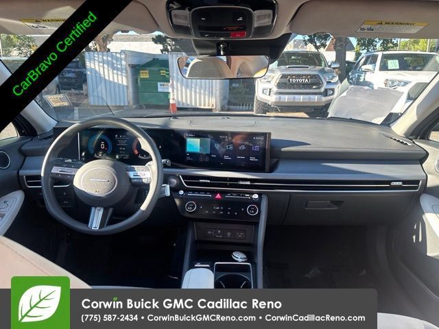 Used 2025 Hyundai Sonata SEL FWD image 32