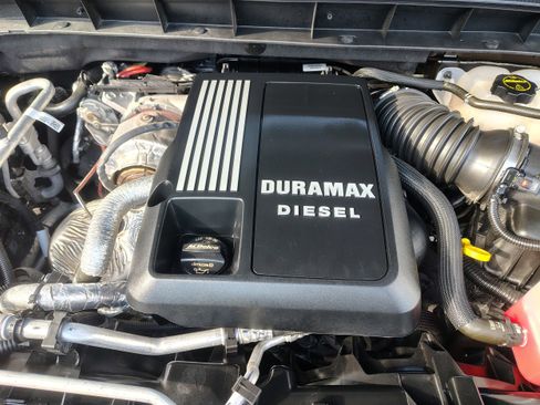 Used 2024 GMC Sierra 1500 AT4 w/ Technology Package image 17