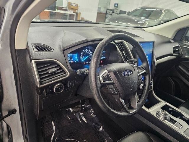 Used 2024 Ford Edge SEL AWD/4WD image 14