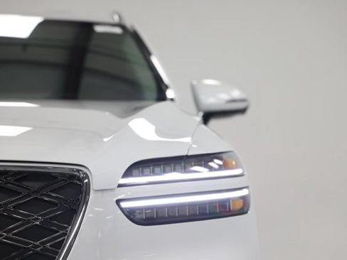 New 2026 Genesis GV70 2.5T Advanced AWD/4WD image 3