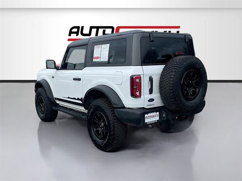 Used 2024 Ford Bronco Wildtrak image 5