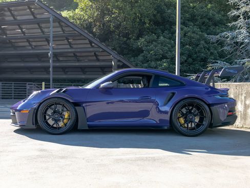 Used 2025 Porsche 911 GT3 RS image 2