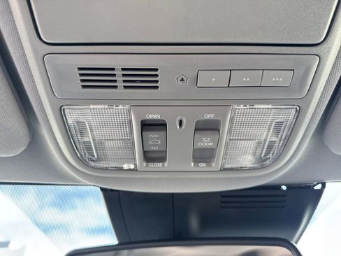 Used 2020 Honda CR-V EX-L image 38