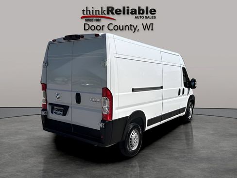Used 2024 RAM ProMaster 2500 w/ Convenience Group FWD image 5