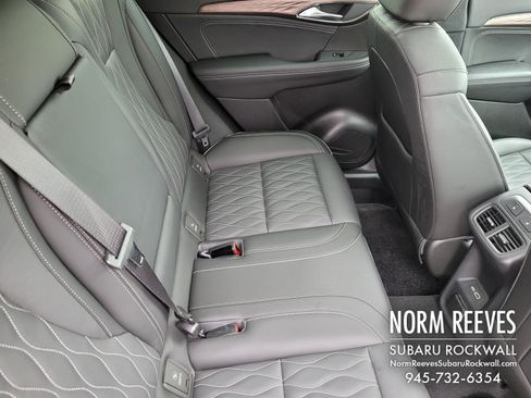 Used 2022 Buick Envision Avenir w/ Technology Package II image 13