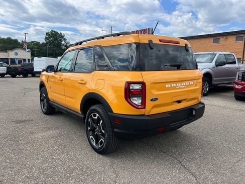 Certified 2023 Ford Bronco Sport Outer Banks w/ Tech Package AWD/4WD image 6