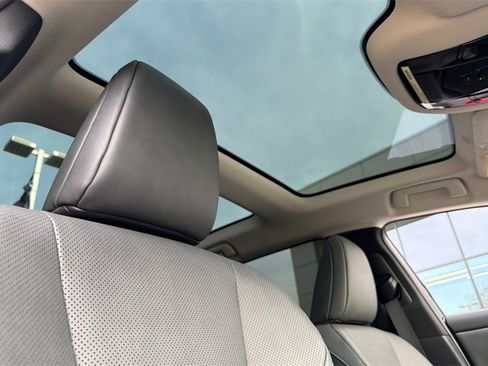 Used 2024 Lexus RZ 300e Premium image 19