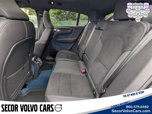 Certified 2023 Volvo C40 P8 Recharge Ultimate image 19