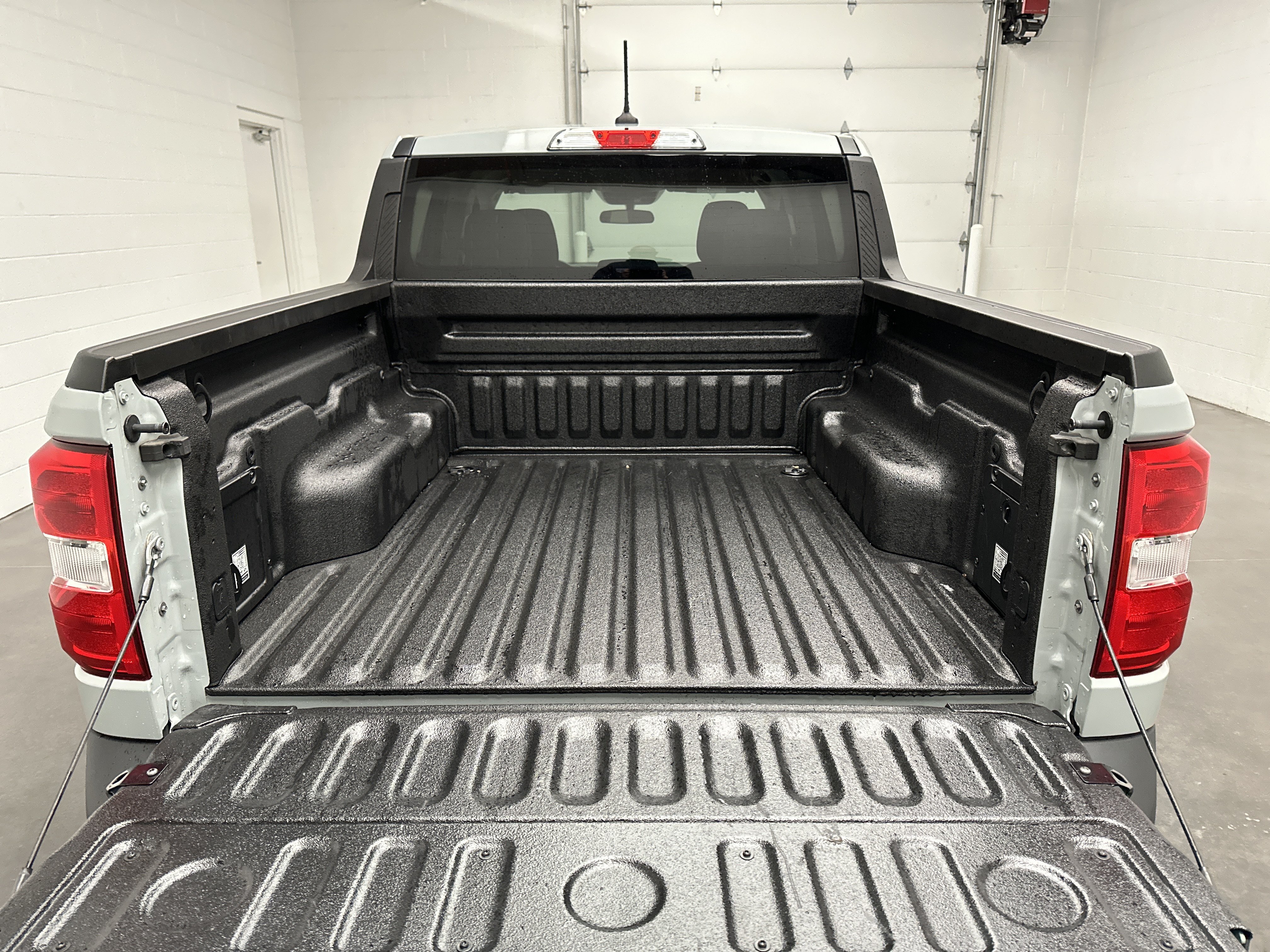 Used 2024 Ford Maverick XLT FWD image 14