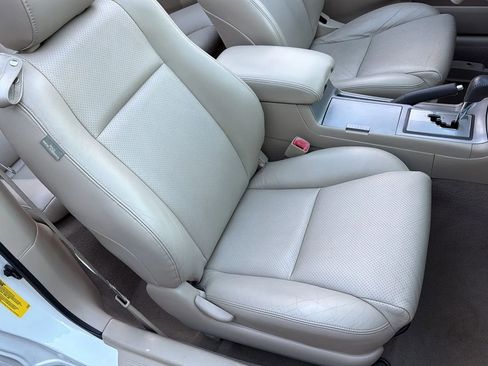 Used 2008 Toyota Solara SLE image 27