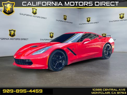 Used 2017 Chevrolet Corvette Stingray Coupe w/ Carbon Flash Badge Package image 1