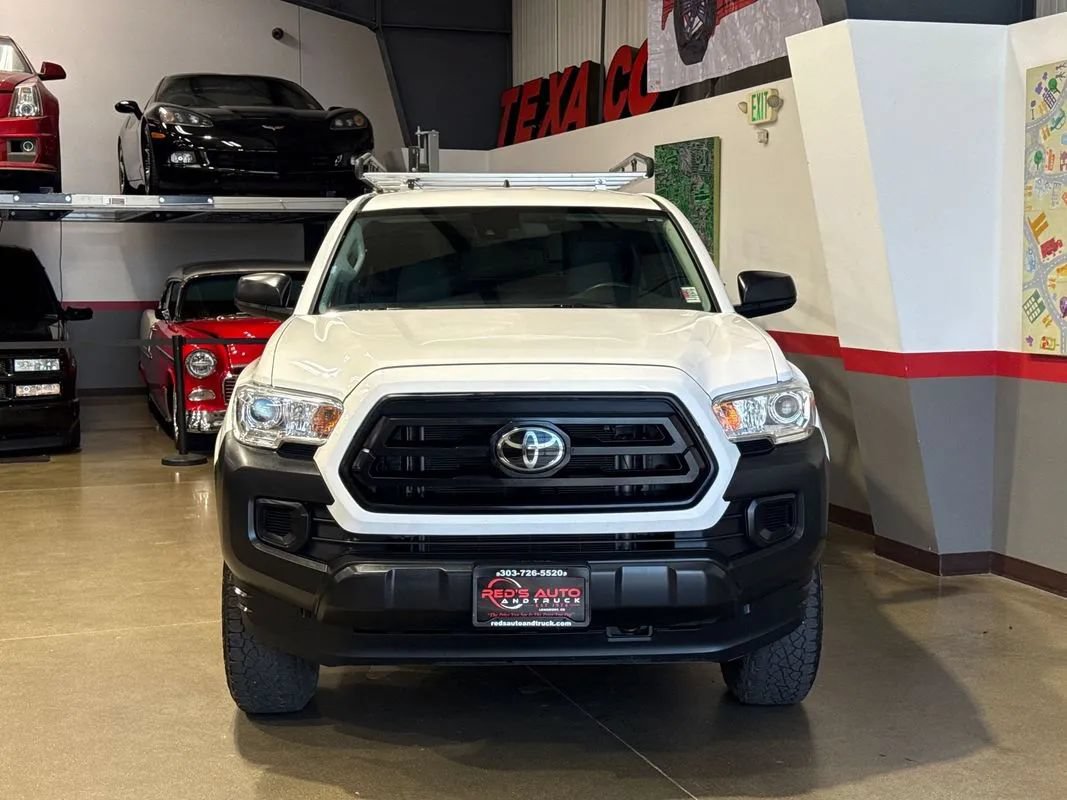 Used 2022 Toyota Tacoma SR AWD/4WD image 36