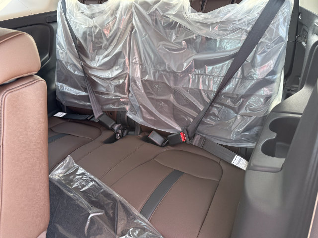 New 2026 Honda Pilot Touring image 17