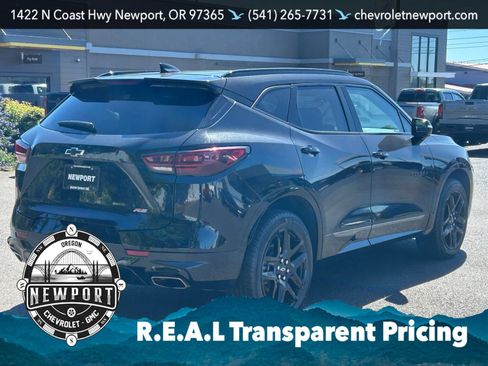 Used 2024 Chevrolet Blazer RS w/ Driver Confidence II Package AWD/4WD image 5