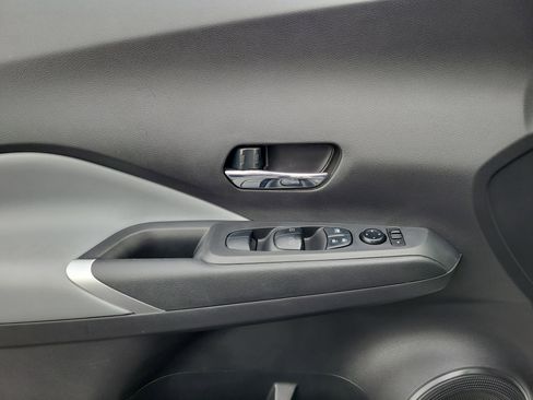 Certified 2022 Nissan Kicks SR w/ Premium Package image 17