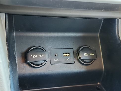Used 2020 Hyundai Elantra SEL FWD image 30
