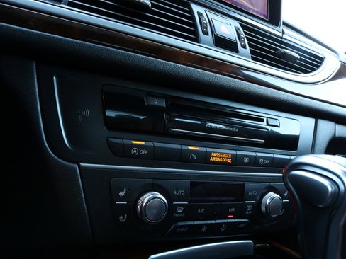 Used 2015 Audi A6 3.0T Prestige w/ Prestige Package image 42