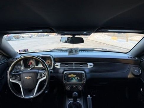 Used 2015 Chevrolet Camaro LT image 28