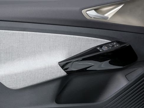 New 2026 Volkswagen ID.4 Pro RWD image 6