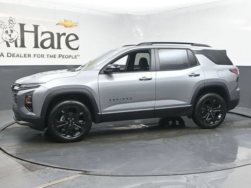 New 2026 Chevrolet Equinox LT w/ Midnight Edition FWD image 10
