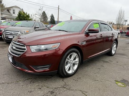 Used 2015 Ford Taurus SEL w/ Equipment Group 201A image 5