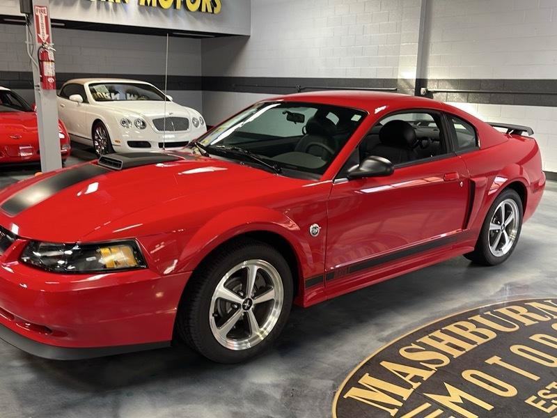 Used 2004 Ford Mustang Mach 1 RWD image 2