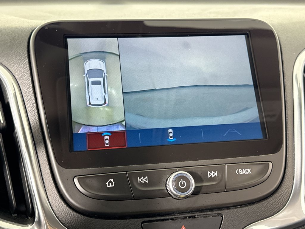 Used 2018 Chevrolet Equinox Premier FWD image 32
