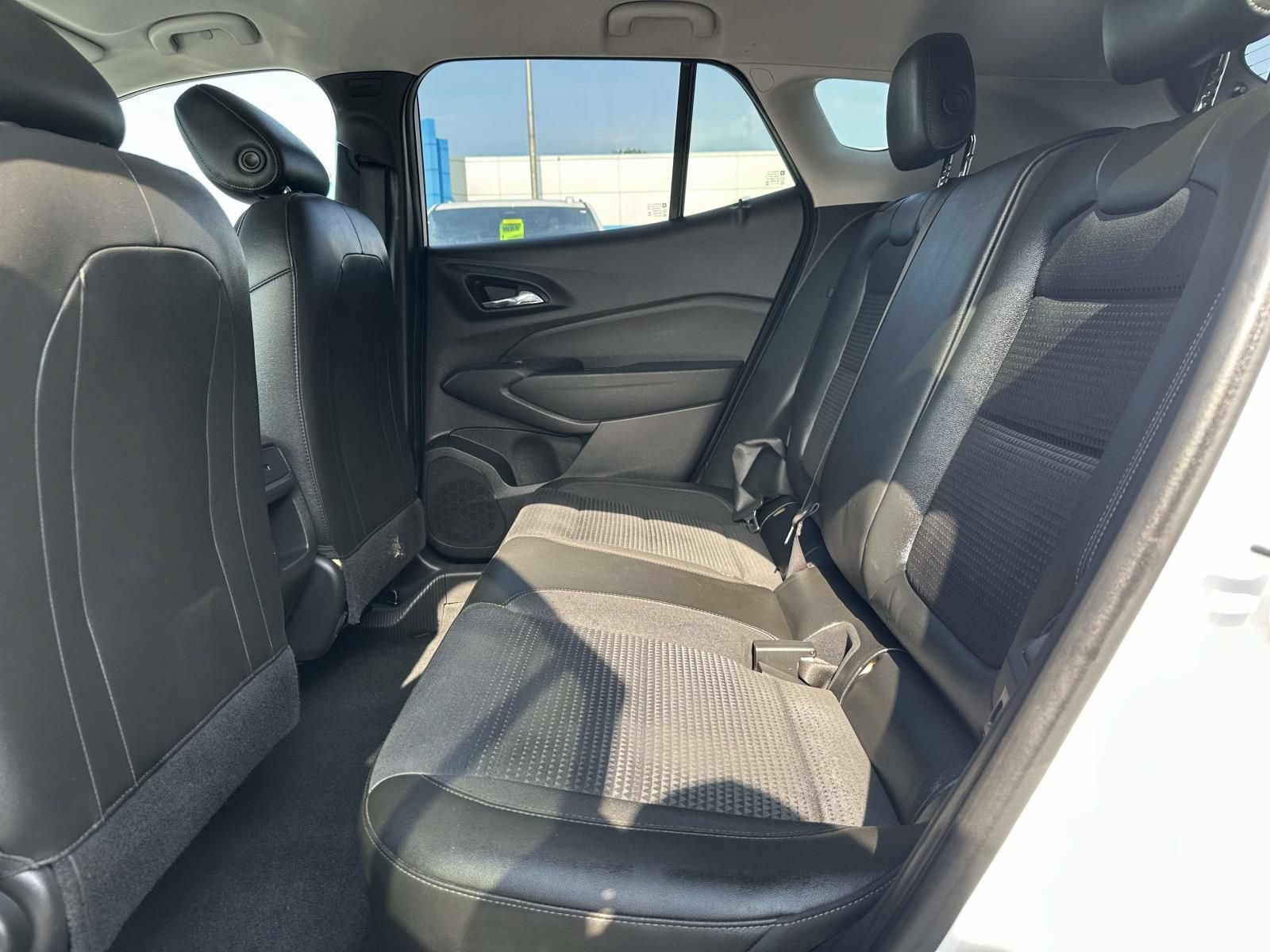 Used 2024 Chevrolet Trax LT w/ Driver Confidence Package FWD image 24